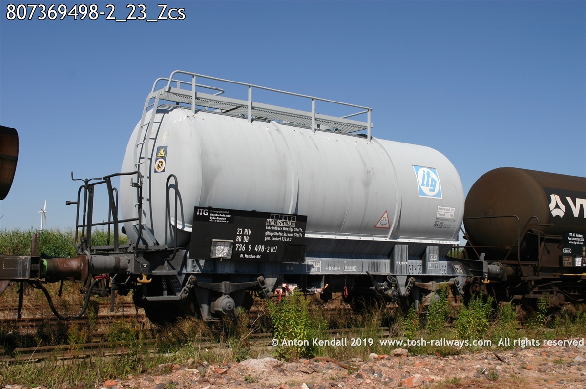 807369498-2_23_Zcs.jpg